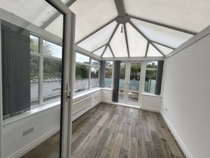 Photo 13- click for photo gallery